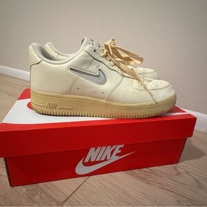 Nike Air Force 1 '07 LX Coconut Milk/Light Bone Sneaker Women Size 9.5